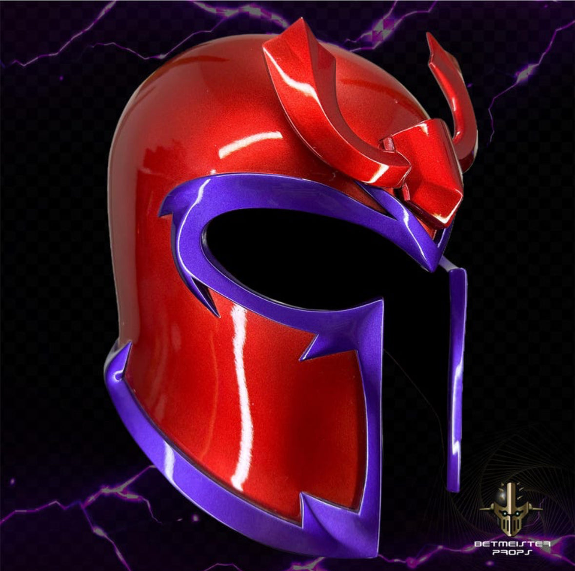 Magneto's Realistic Helmet – High Quality Replica for Cosplay and Collectors