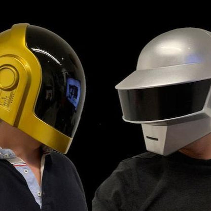 Set de Cascos en pintura oro y plata de Daft Punk - Guy-Manuel y Thomas Bangalter