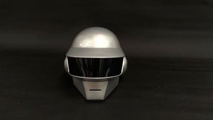 Set de Cascos en pintura oro y plata de Daft Punk - Guy-Manuel y Thomas Bangalter