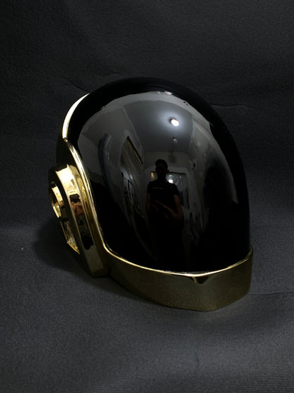 Casco Cromado de Daft Punk Guy-Manuel - Edición Exclusiva