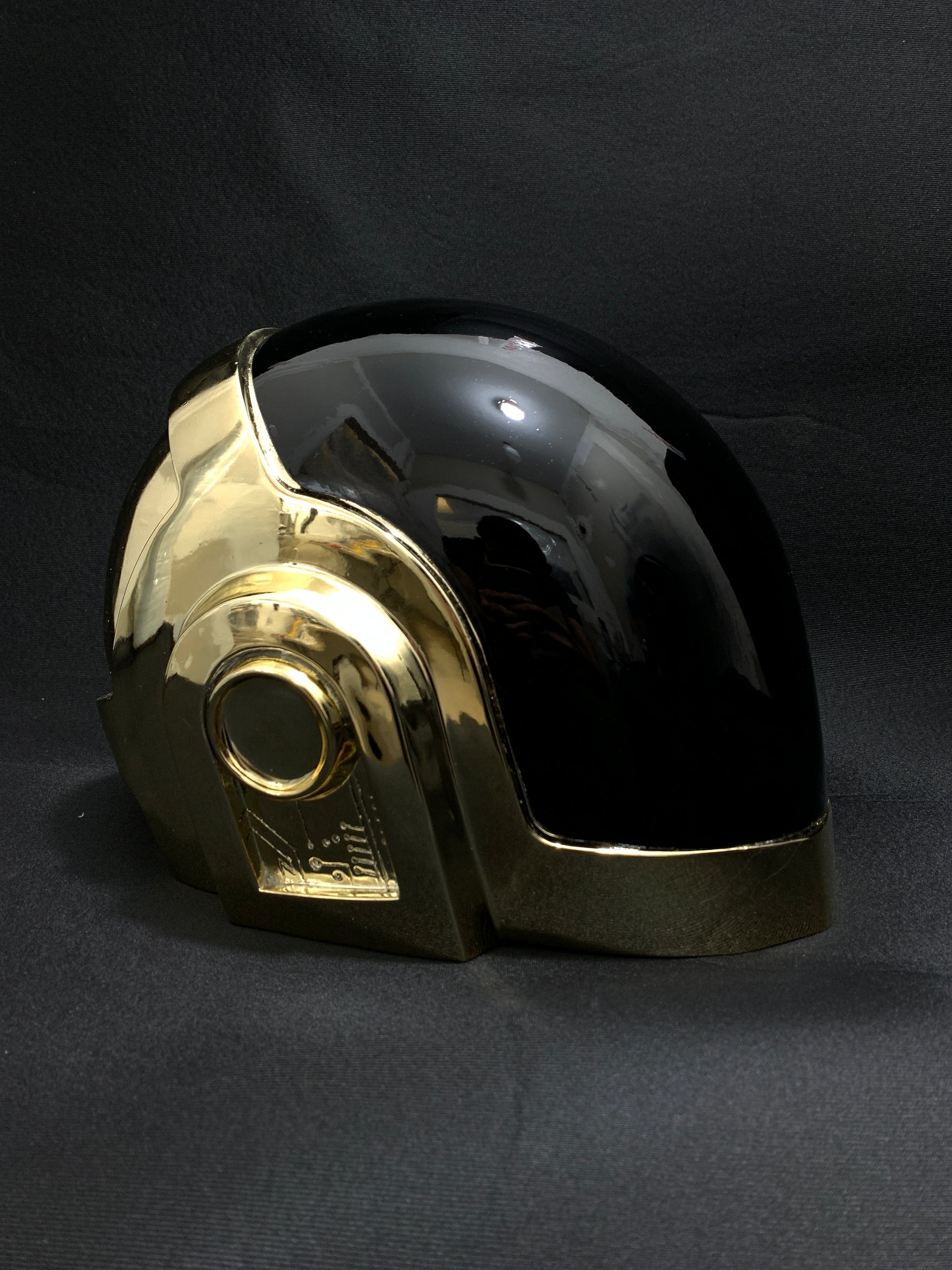 daft punk style motorcycle helmet Daft Punk Guy-Manuel Chrome Helmet